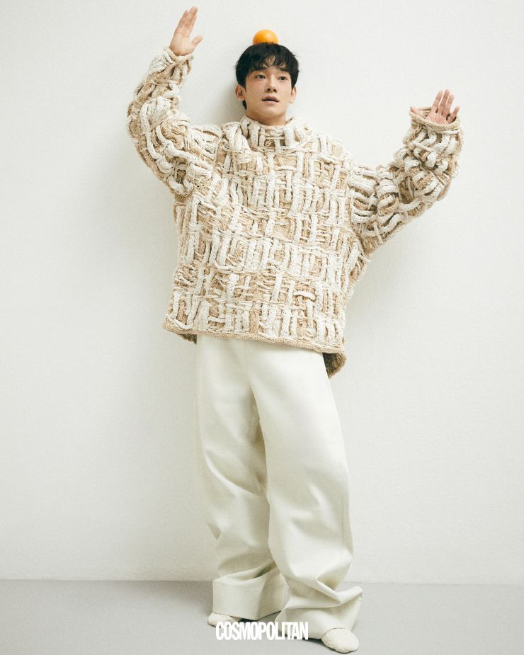 'KNOCK KNOCK!' tweet media