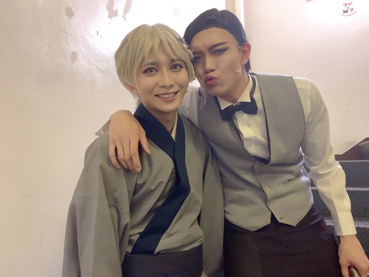 teyanday_MK's tweet photo. てやんでぃ。

素敵な役を頂けて
しかも大好きなりっきーと板上で戦えた事を嬉しく思うしただただ幸せでした。

彼の演じる小湊最高に素敵だったなぁ…。

#うす汚い外道が https://t.co/NAUG0kmJSZ