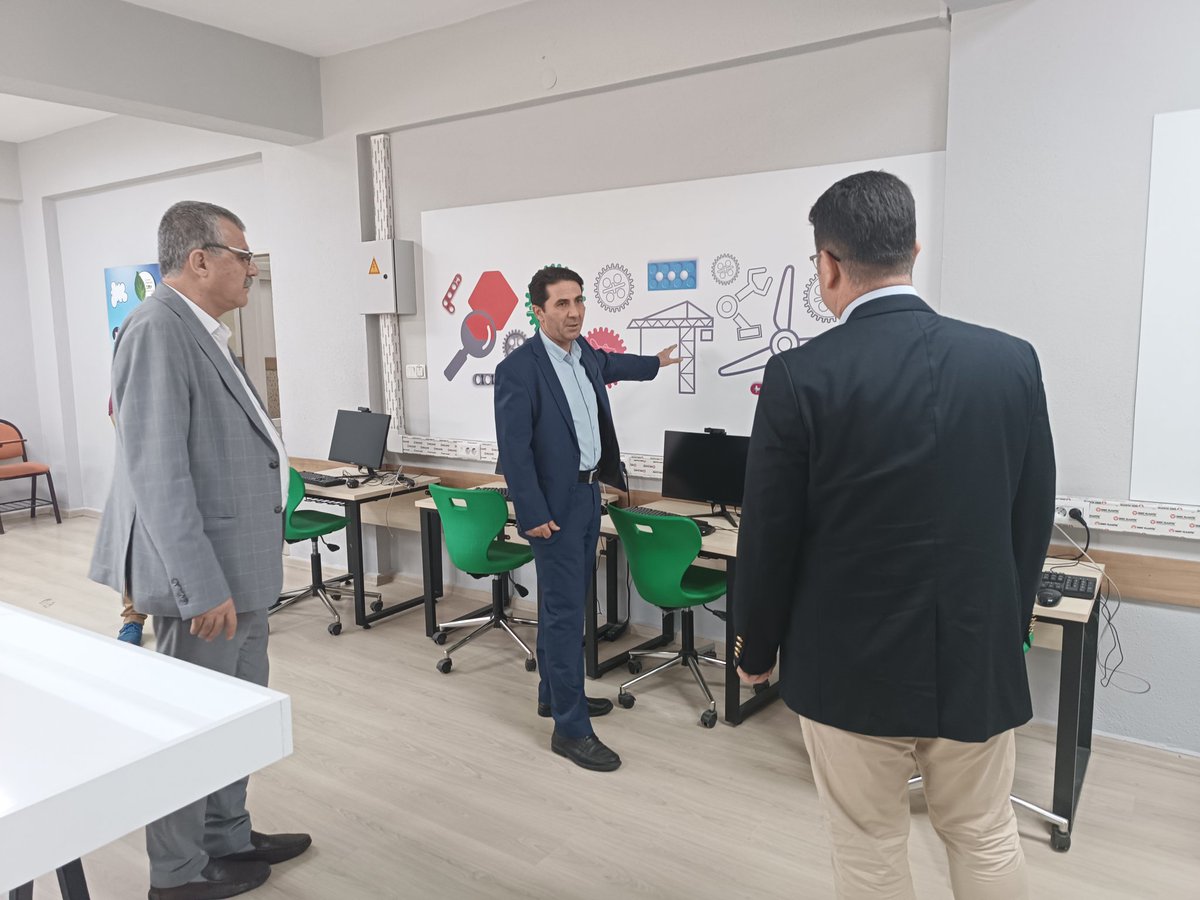 Kaymakamımız Sayın Murat BÜYÜKKÖSE ve İlçe Milli Eğitim Müdürümüz Sayın Sadık YAVUZKAN okulumuza ziyarette bulunarak Robotik ve Kodlama Laboratuvarımızda incelemelerde bulunmuşlardır. <a href="/Aydin_MEM/">Aydın İl Millî Eğitim Müdürlüğü</a> <a href="/CineIlce/">Çine İlçe Milli Eğitim</a> <a href="/ekicis20/">Süleyman EKİCİ</a> <a href="/KYavuzkan/">Sadık Yavuzkan</a> <a href="/KorhanKaraca7/">Korhan Karaca</a> <a href="/buyuksarialper/">alper büyüksarı</a>
