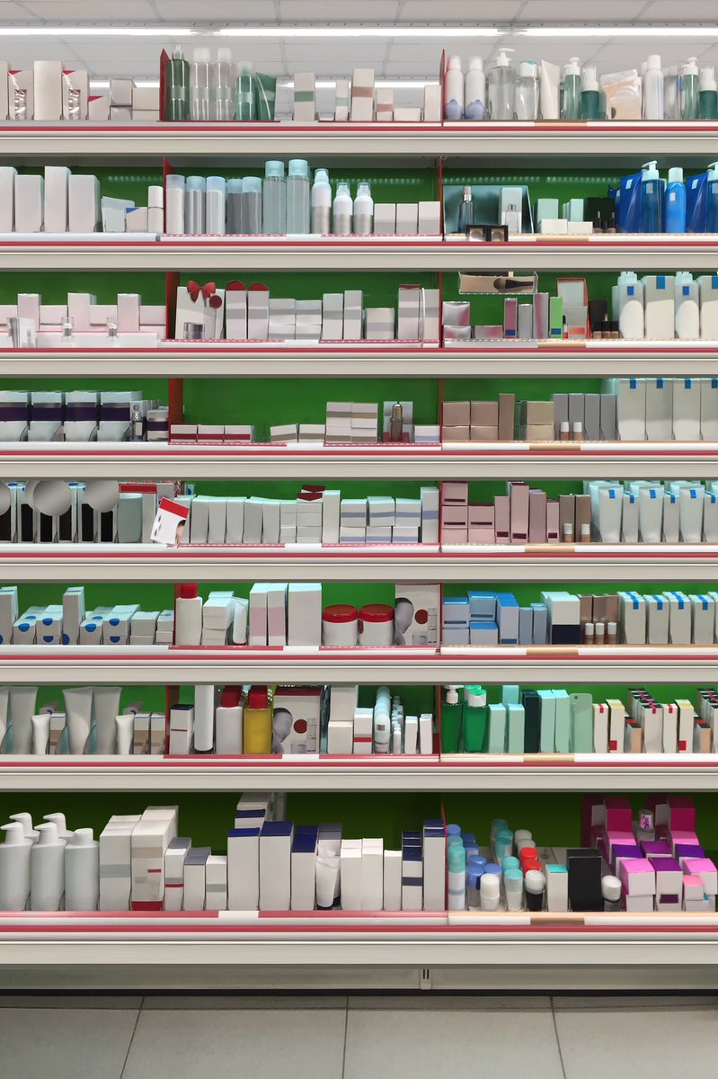 whatsontheshel1's tweet image. Face and hand cream brandless packaging mock-up at pharmacy store

Check out my portfolio on
@shutterstock 🤳

shutterstock.com/g/Hitra

See more and follow👇⚡️✨🛒
@ReciklerkoCans 
@ShutterstockNow 

#facecream #handcream #apothecary #visualmerchandising #retaildesign #popup