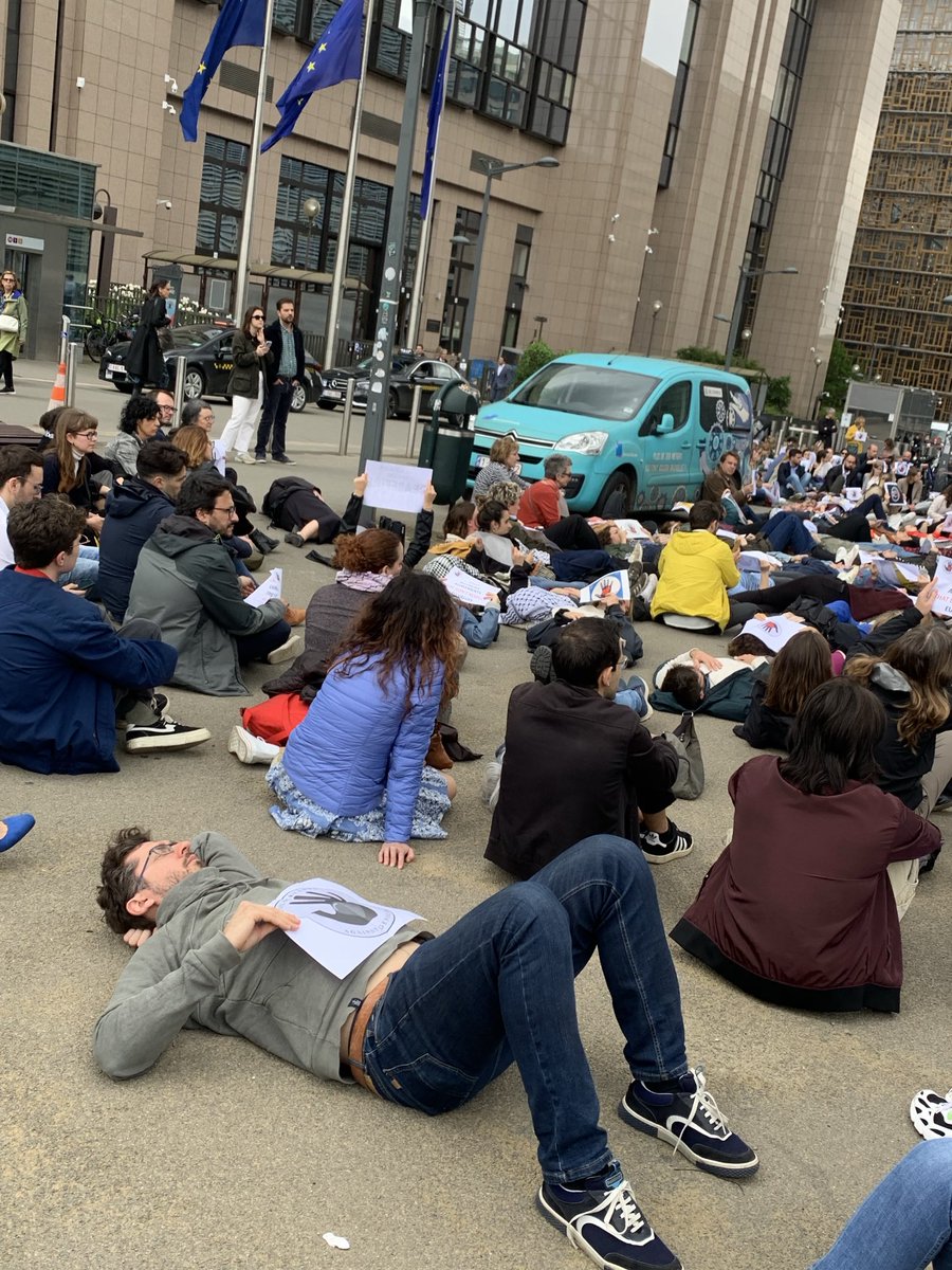 lisaocarroll's tweet photo. NOW: Eu workers in silent protest in Brussels outside EU commission and EU council building https://t.co/urztNqvSKX