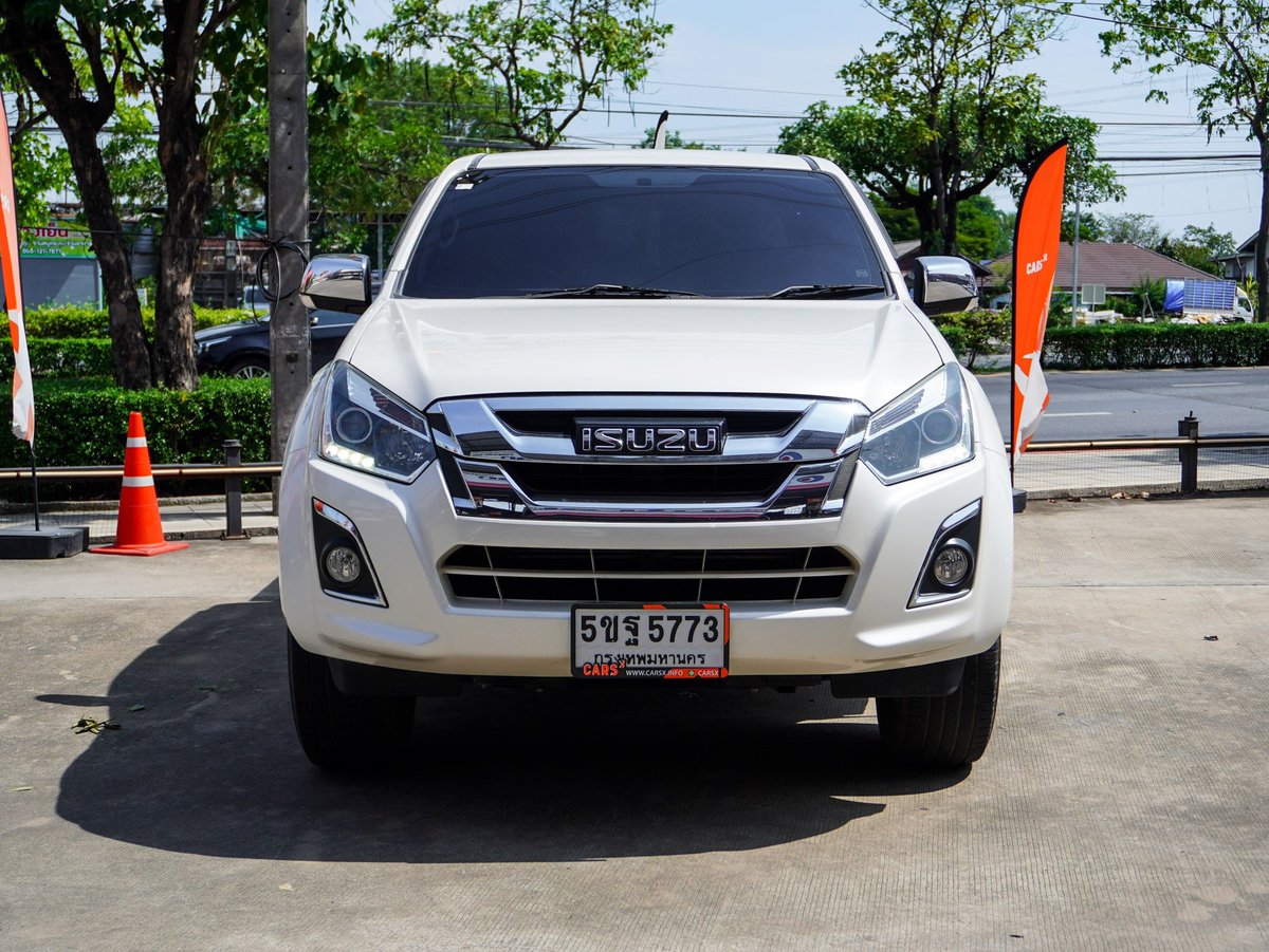 tornkon's tweet photo. ISUZU D-MAX 1.9 Z-PRESTIGE HI-LANDER #BC
https://t.co/KNplCMC159
#NakhonPathom #Nonthaburi #pattaya #PathumThani #PrachinBuri #ChonBuri #Ayutthaya #Phetchaburi #Rayong #Ratchaburi #SamutPrakan #LakSi #SamutSongkhram #bangbuatong #Ratchathewi #Nonthaburi #PhayaThai #BangSue https://t.co/34vfH2fA8K