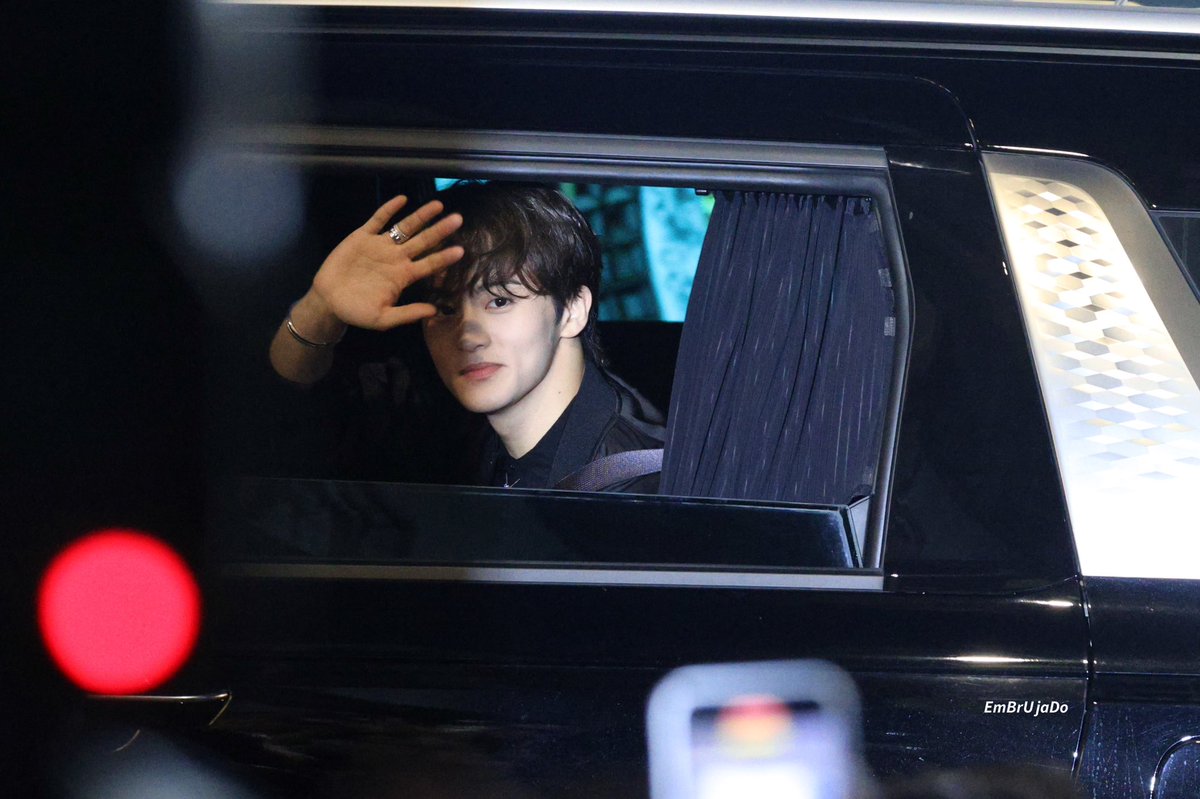 240530
BOUCHERON
👋

#마크 #MARK #마버블 
#NCT #NCTDREAM #NCT127