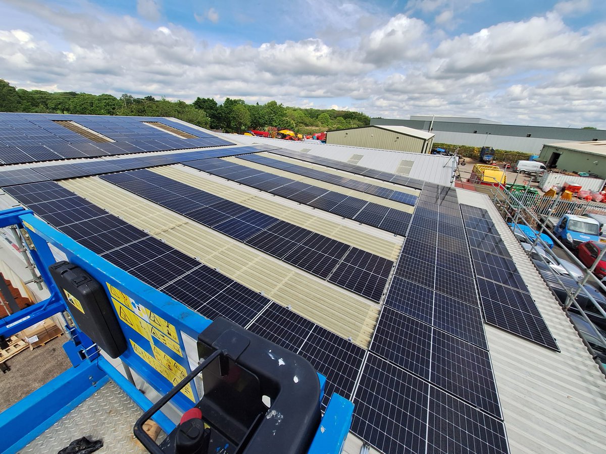 After the success of our initial solar PV and battery installation for Lyan Packaging last year, we've returned to increase their solar capacity with an additional 25kW system! tinyurl.com/2cwlu4ba #LyanPackaging #NorthWales #RenewableEnergy #SolarExpansion #SolarPower #Sol...