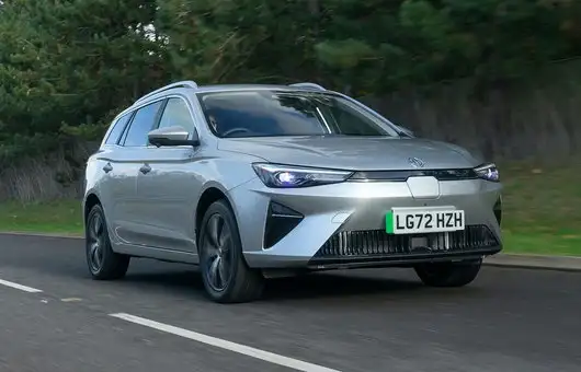 These are the BEST estate cars money can buy buff.ly/3QKEzUx 👉 Toyota Corolla Touring Sports 👉 Skoda Octavia Estate 👉 Mercedes E-Class Estate 👉 MG5 EV