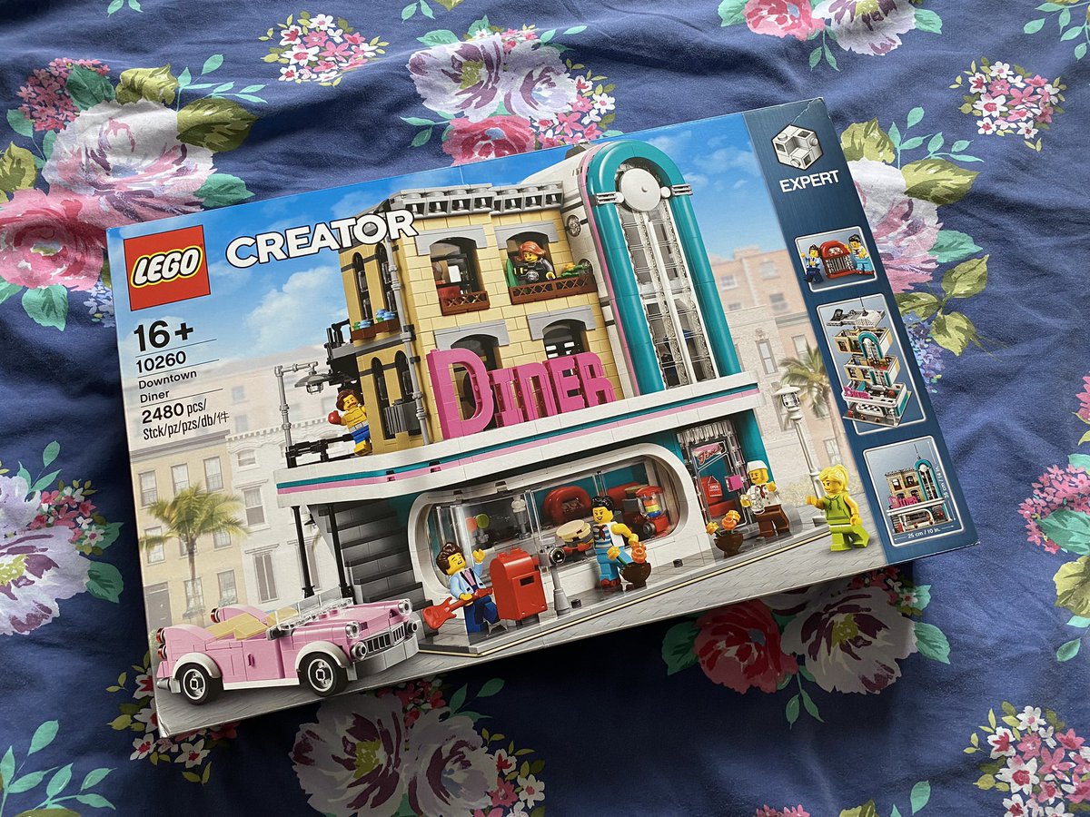 clocksontv's tweet photo. I sold my car and bought a diner. So that’s exciting. #LEGO https://t.co/RXuIntczLU
