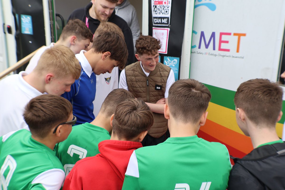 Thank you to <a href="/EvolveSwansea/">Evolve Swansea</a> for coming along to raise awareness of the dangers of drugs to our participants.