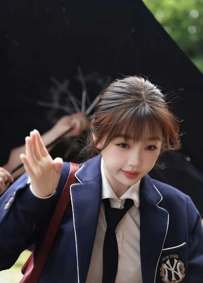 Tạo hình phim mới này thật là mê mệt 😋
#esther #estheryu #yushuxin #nguthuhan