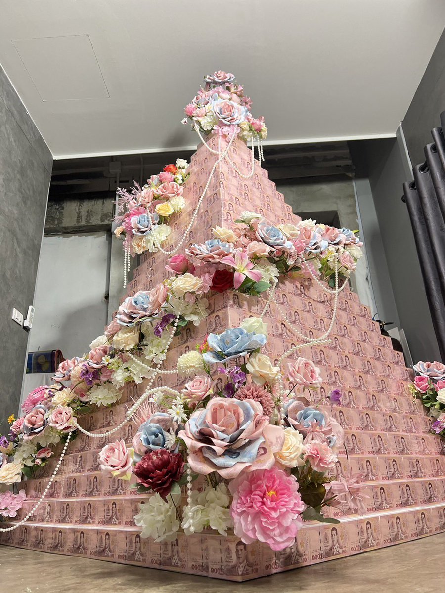 🌸Birthday project-1

One year old one layer,wish all you meet is beautiful and may you bloom like a shooting star✨

<a href="/JakeB4rever/">BIU.</a> 
#BuildJakapan 
#beyourluve