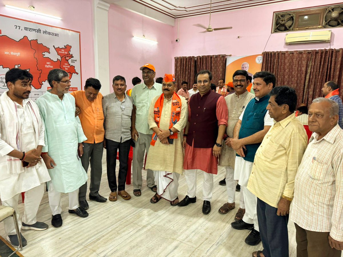 Immense enthusiasm &amp; energy at <a href="/PMOIndia/">PMO India</a> Sh @NarendraModi ji election office at Varanasi which is teeming thousands of  people of from Kashi

Glad to meet &amp; interact with many of them &amp; hear remarkable stories of transformation of Varanasi &amp; entire Country

PM Sh @NarendraModi ji