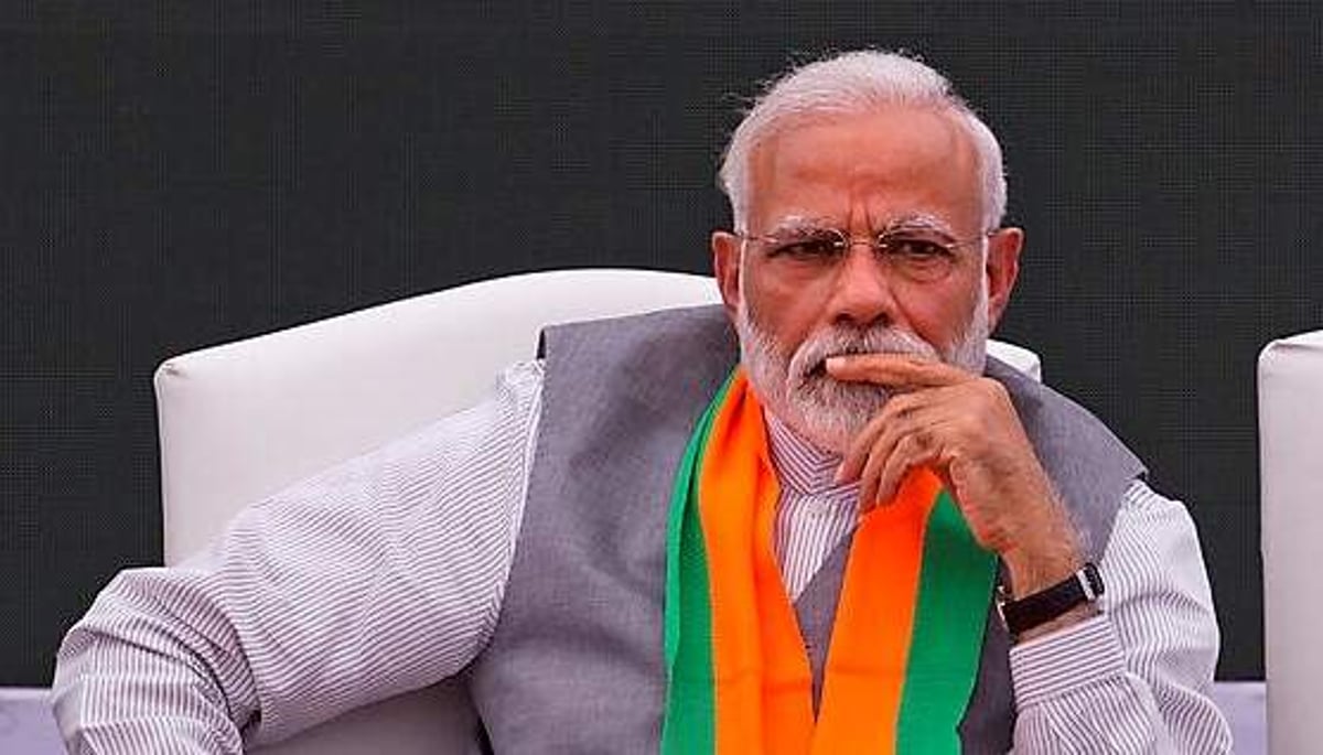 BIG BREAKING NEWS 🚨 For the first time, PM Modi got angry. He said 'I remain silent so don't mistake it as Modi's lack of understanding' 'The day Modi speaks up, I will expose the sins of your seven generations' BIG NEWS 🚨 PM Modi said Major political e@rthquake is expected