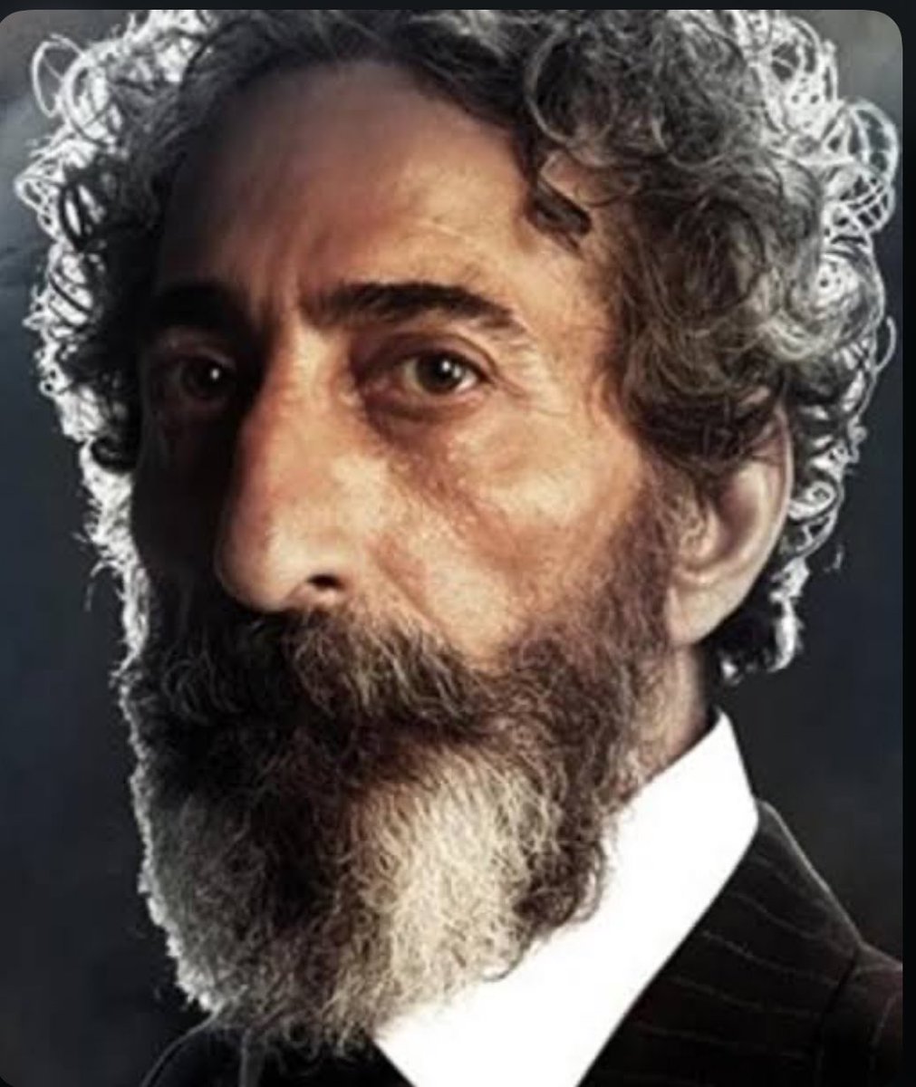 Büyük sanatcı,değerli ağabeyimiz #ahmetuğurlu’yu kaybettik.Çocukluğumuzun ve gencliğimizin Çobanbey mahallemizin ilk aktörü..Hepimizin ilham kaynağı…Allah rahmet eylesin.Hepimizin başı sağ olsun.. Çok büyük kayıp.🙏