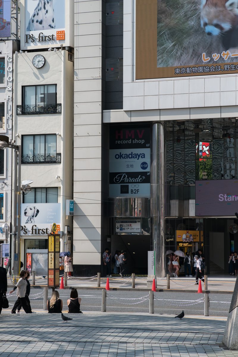 みんなのアルタ前
人通りがすごくて、シャッターチャンス逃しました。。。
＃毎スナ　#スナップ 　#イクメン 　#写真好きな人と繋がりたい  ＃フォトウォーク　＃PhotoWalk　＃Shinjuku　＃Tokyo　＃Japan