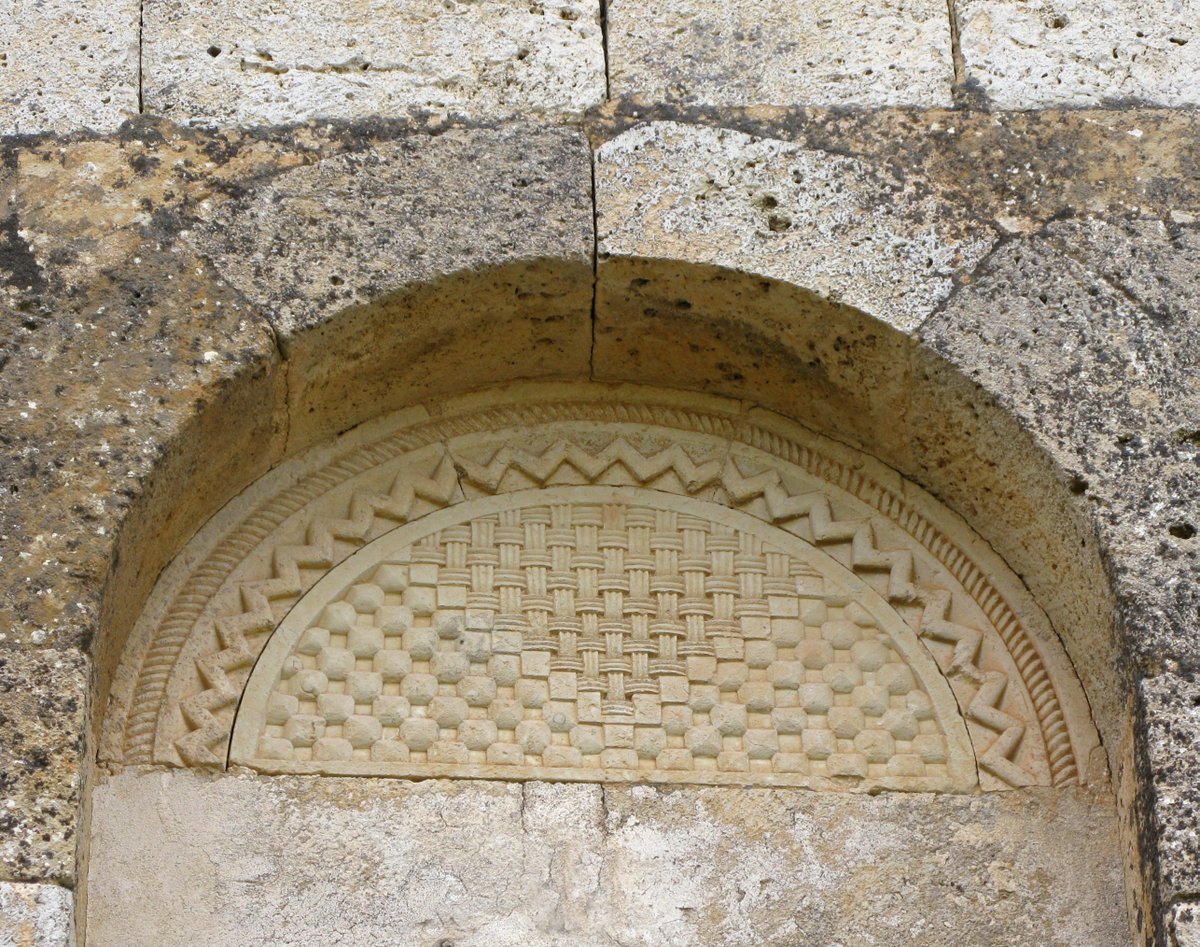 Románico de La Bureba tweet media