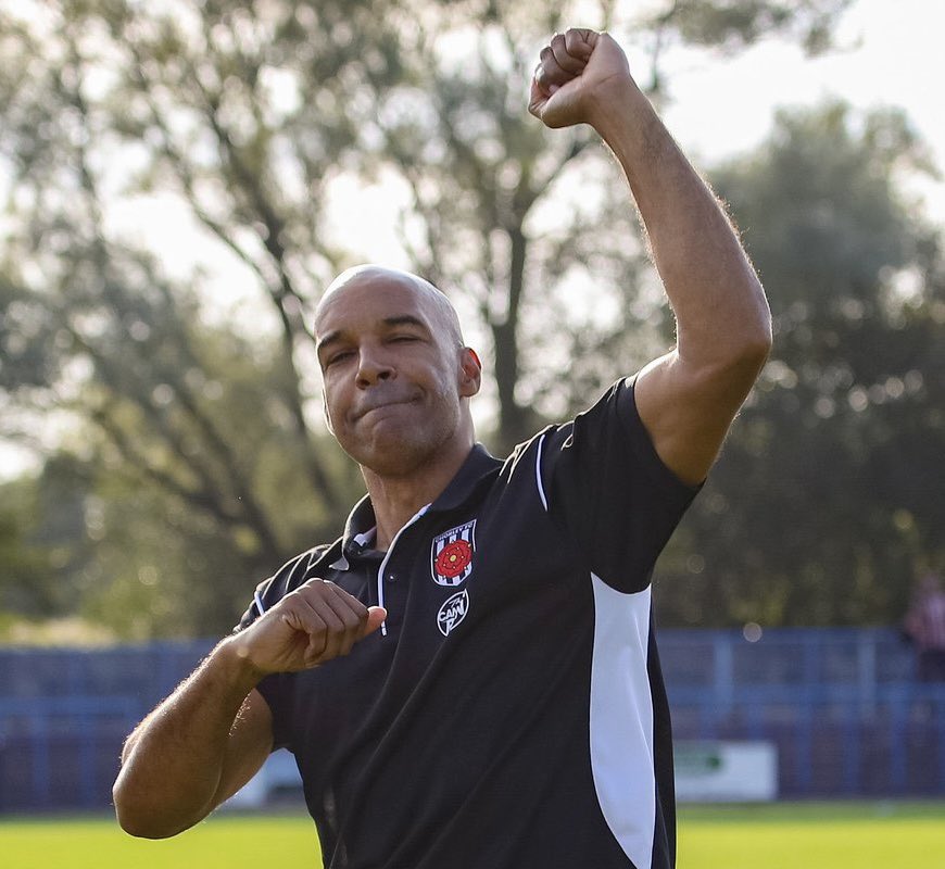 Patience, not panic, says Preece ✍️ The @chorleyfc boss isn’t at all concerned by a lack of transfer activity 🤝 The managers asked fans to sit tight 🔗 thenationalleague.org.uk/theres-no-pani… #TheVanarama