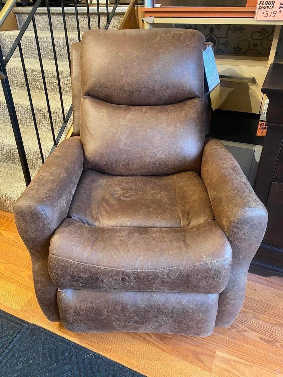 SPRING SAVINGS - LIFT CHAIRS

Find the perfect fit for the perfect price! 

Create the perfect combination of style and durability!

👉 Visit our Guelph showroom today!

#Guelph #GuelphFurniture #FurnitureSale #SpringSavings #LiftChairs