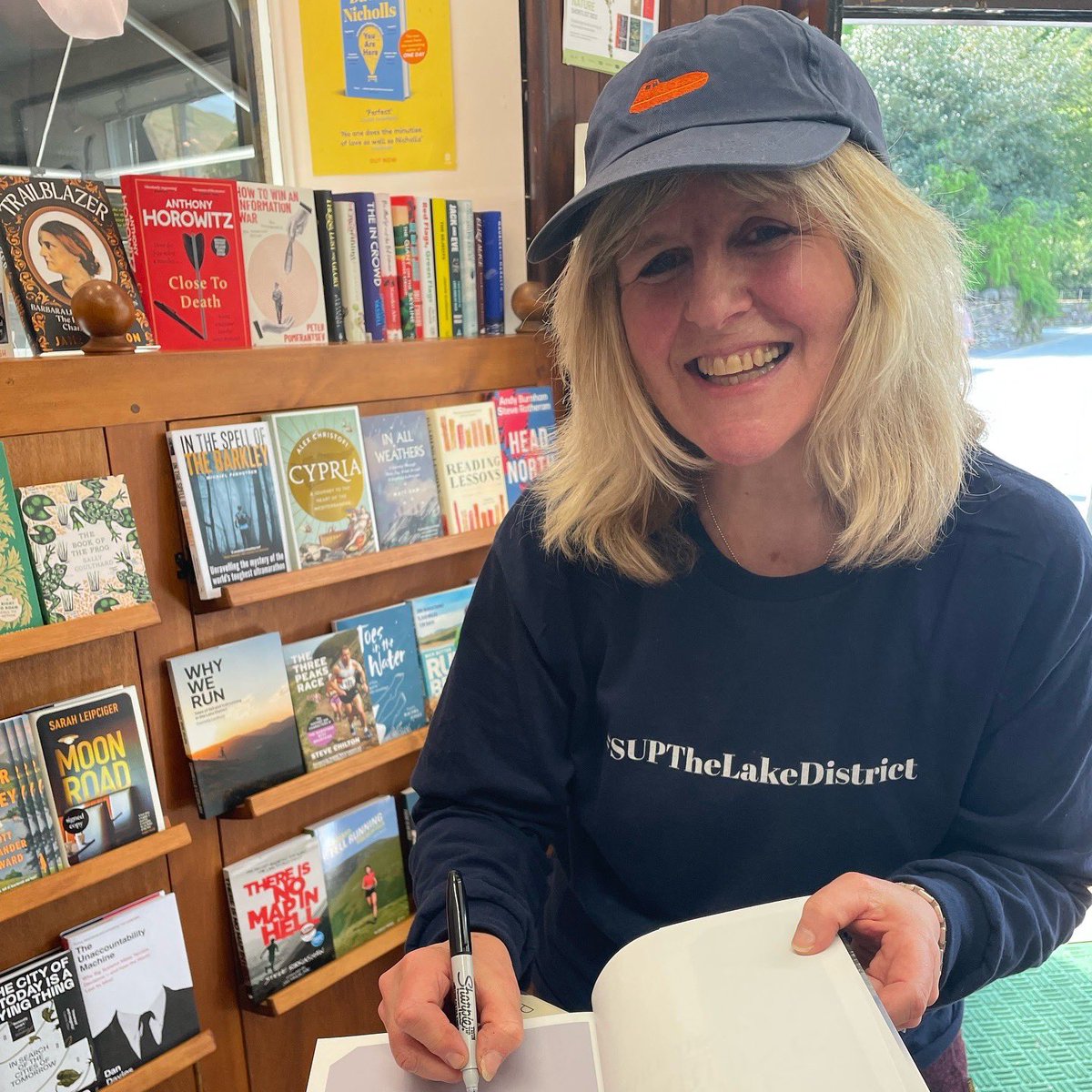 Happy 4 week anniversary to my second book #SUPTheLakeDistrict & thank you for all the love you’ve shown it! 🩵 I’m so grateful! 🌿 Thank you for believing in me @kirstyreade! @VertebratePub #LakeDistrict #paddleboarding @CumbriaLifeMag @SReadBooks @GroveBookshop #ilkley