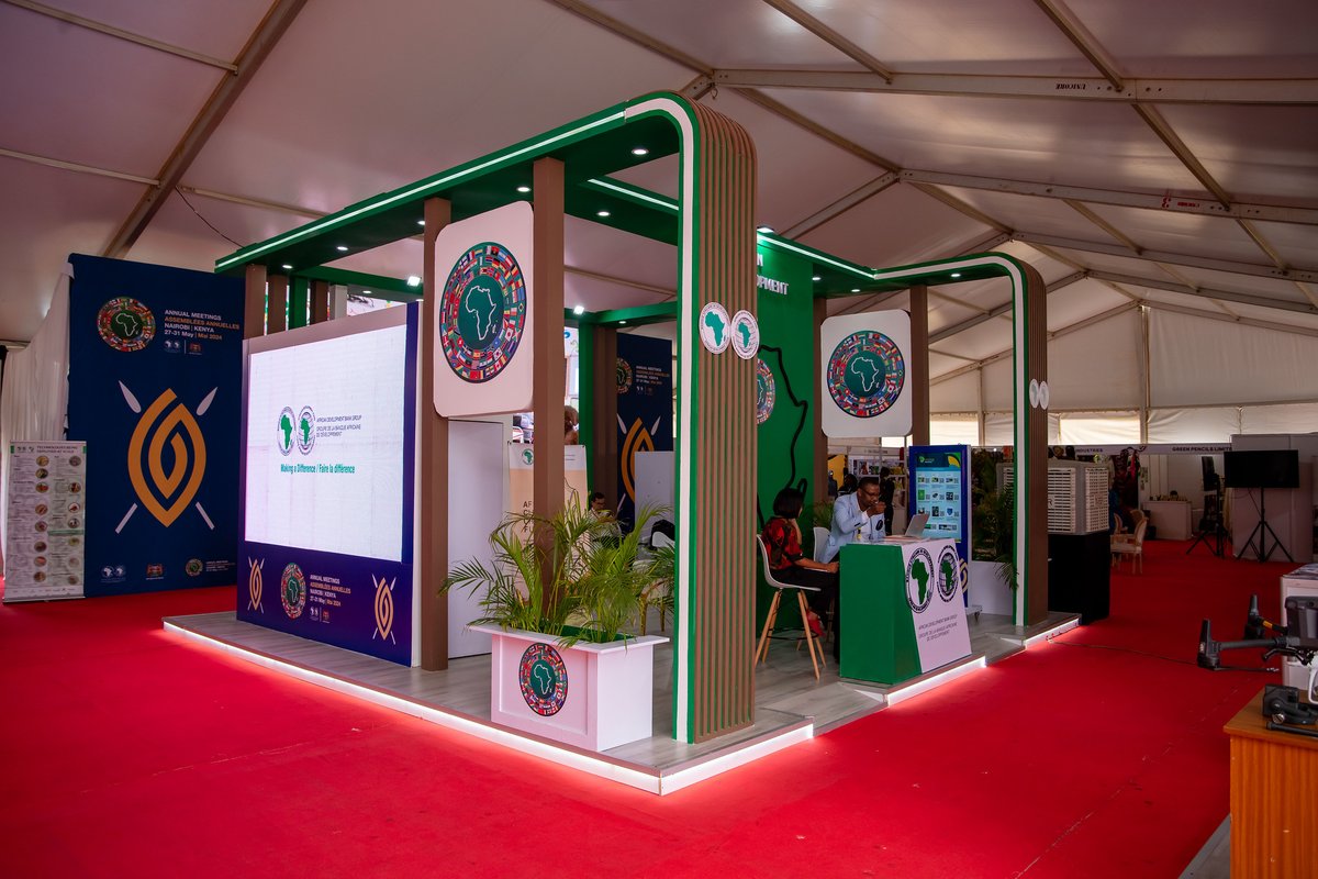 IFCAfrica's tweet photo. Collaboration is critical to unlocking economic growth and development in Africa. @IFC_org joins 5,000 delegates at #AFDBAM24, where leaders from across #Africa emphasize the need for #PrivateSector financing on the continent. https://t.co/uqvfnMI7Hy
