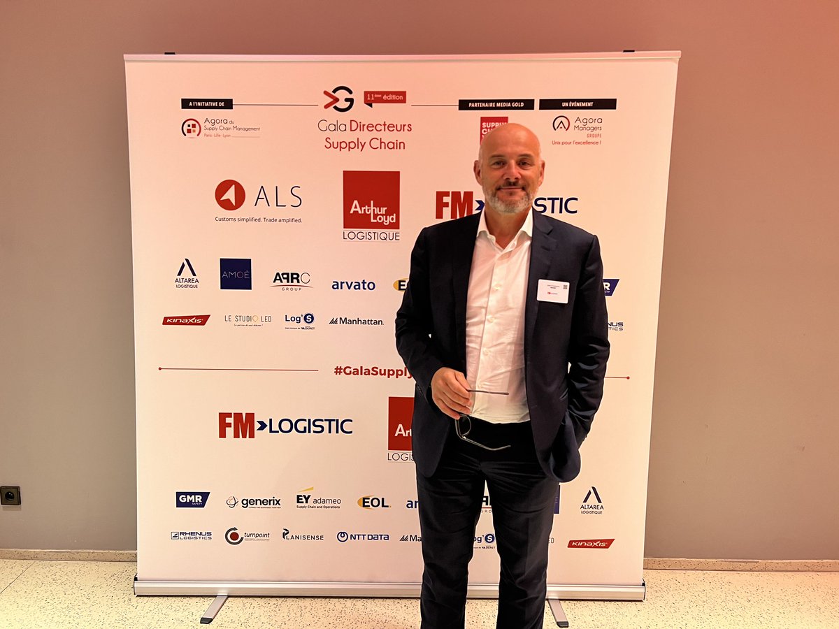 [ LIVE 🔴 ]
Arrivée de Jean-Christophe Machet, CEO de @FMLogistic !

#GalaSupplyChain #AgoraManagers #Logistique #PartenaireGold