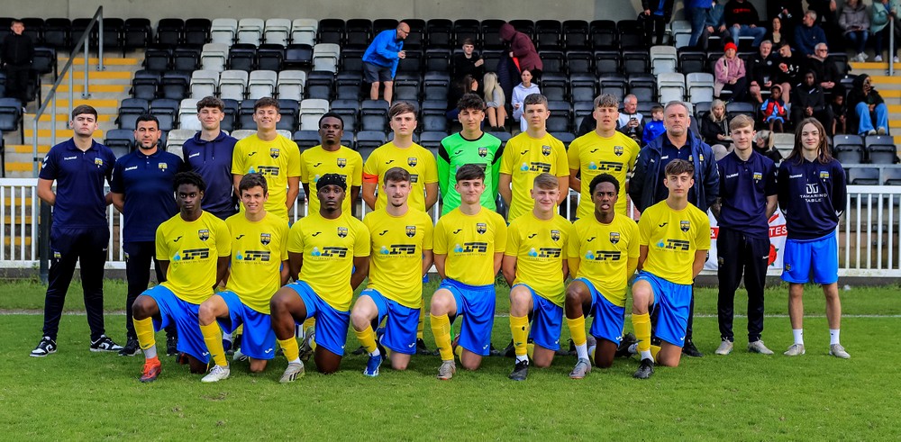 AthertonLRFC's tweet photo. A great season comes to a close for the U18s. 

Opportunity to represent the club in the youth fa cup ✅️
Syndicate trust Youth trophy winners ✅️
LSL U18s League winners ✅️
Pathway opportunities with 5 players making 1st team appearances  ✅️

#WeAreLR / #UpTheLR / @LRU17s https://t.co/JsziifUJCP