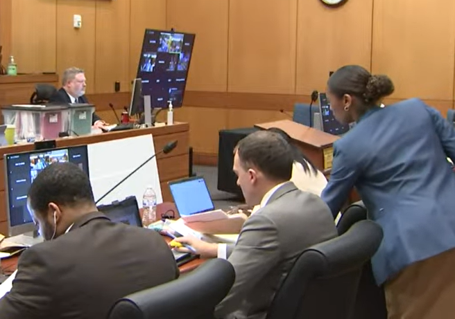 Sammy Davis, who sounds like the late entertainer by the same name is the first witness. He's 59yo and an auto detailer and parker. Basically, he's a street hustler. The State's colors of the day are shades of brown. #YSLTrial #YoungThug #RICOTrial