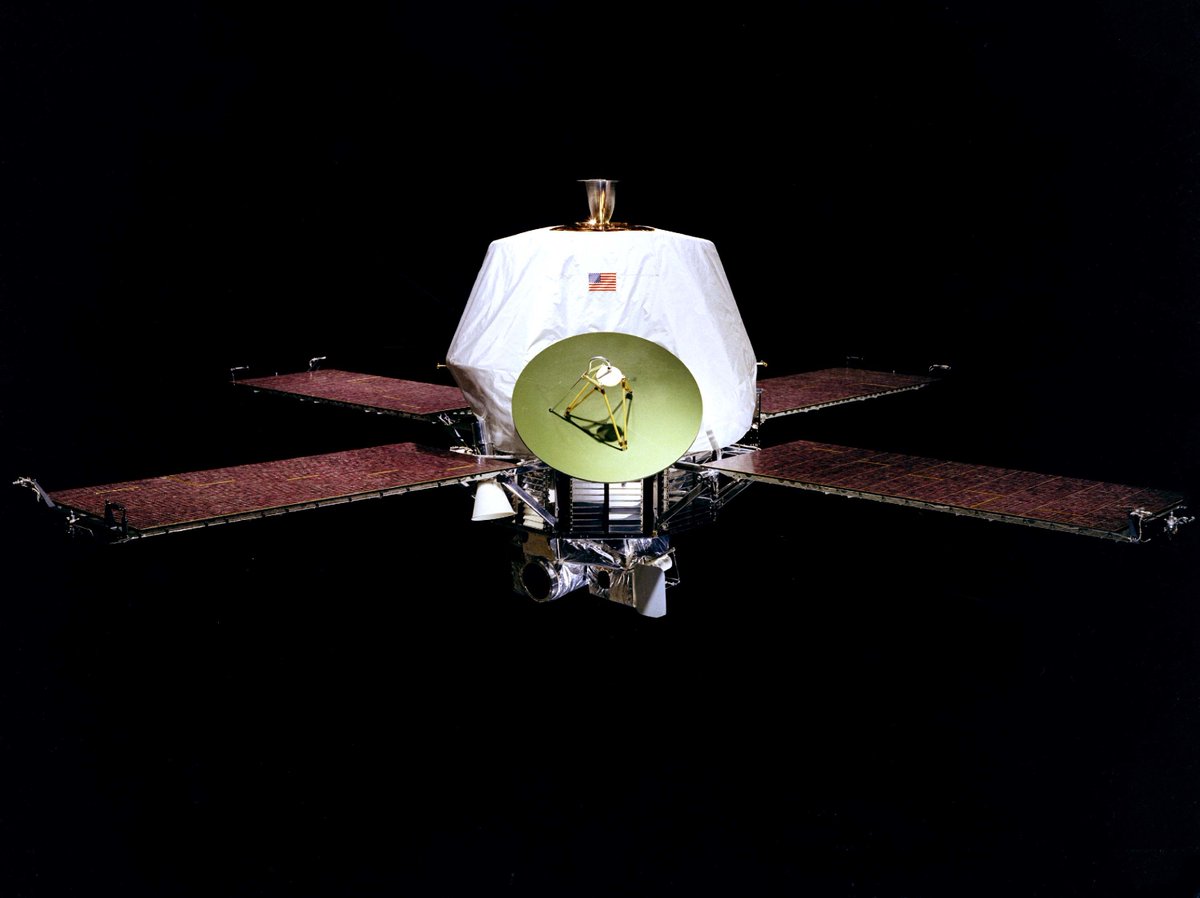 #OTD 5/30/1971: @NASA's #Mariner9 was 🚀launched to 🔴#Mars, and would become the first #space probe to enter another planet's orbit 💫 solarsystem.nasa.gov/missions/marin…