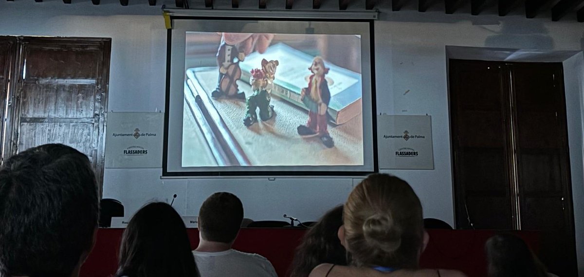 📽Proyectamos el documental <a href="/semfyc/">semFYC</a> "Estar ahí, homenaje al oficio de la Medicina de Familia y Comunitaria"

🤫"Medicina de Familia, la especialidad que escucha"

🚢#5CongrésIbamfic🩺