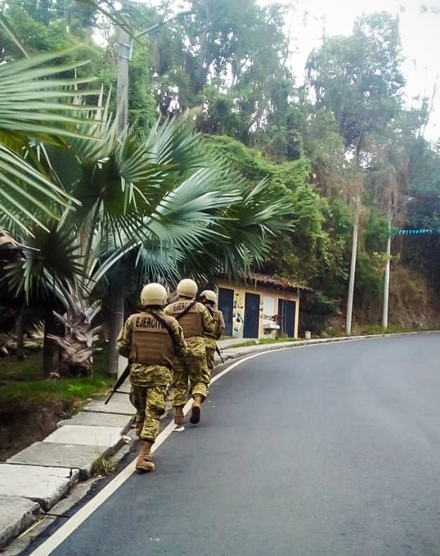 Ejecutamos patrullajes en colonias y comunidades, garantizando la tranquilidad de la población. #PlanControlTerritorial