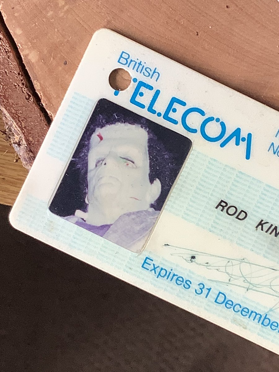 @BestOfDullMen I used to issue BT ID cards for the westcountry, back in the days when you physically added a passport photo before laminating them. I’d delight in putting the photo off-centre or at an angle. My own card had a photo of Frankenstein’s monster.
