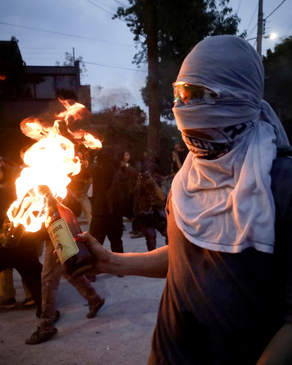 Scenes from Mexico where pro-Palestine protesters tried to storm the Israeli embassy in response to the horrifying massacres in Rafah.