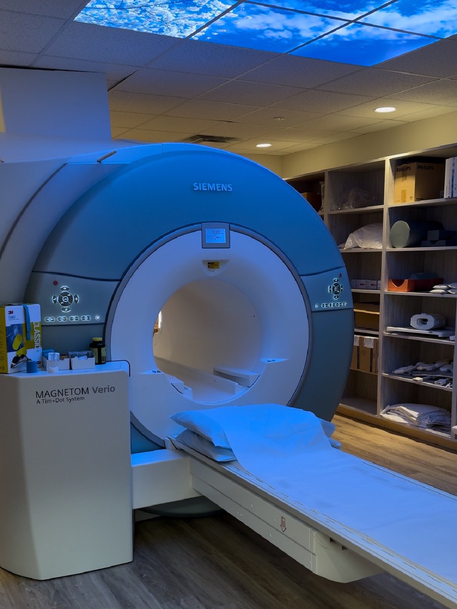 Experience the cutting-edge Siemens 3T Skyra MRI at Houston Medical Imaging’s The Heights location! Visit us at 427 W. 20th St. Suites 401 &amp; 104, Houston, TX 77008, or call 713-797-1919 to schedule your appointment today!

hmixray.com 
#HMI #Houston #HoustonHealth