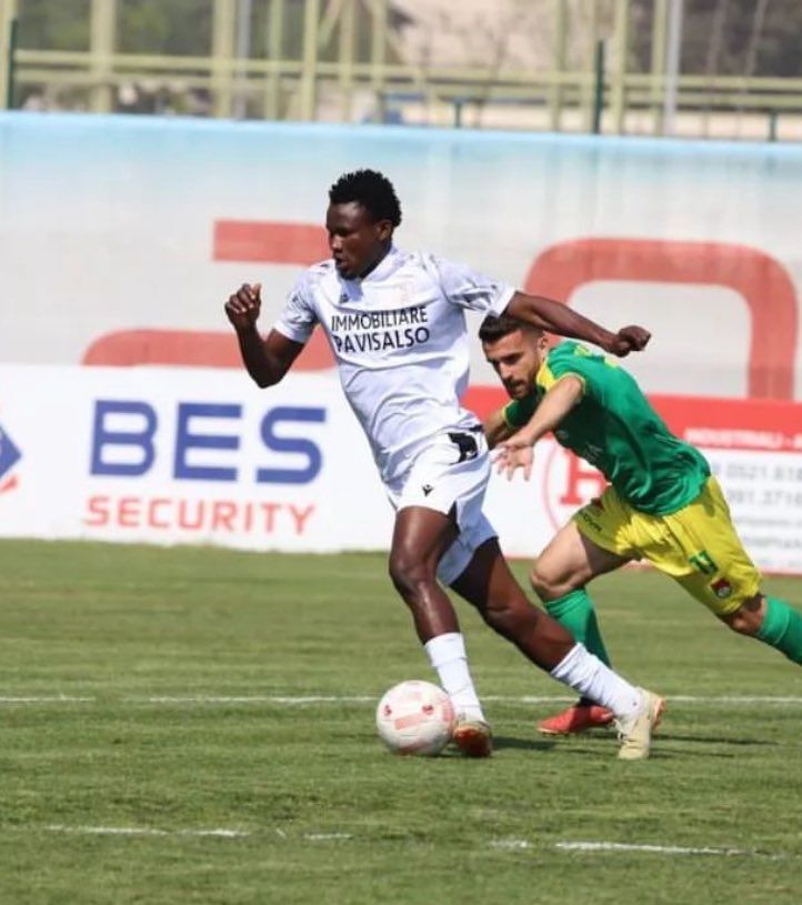 Peter Itodo ( 🇳🇬/20/ST ).

He has made quite a name for himself in the second division of Albania. In 33 games, the 20-year-old Nigerian, who joined KF Luzi United in 2023. This season, in 35 appearances he has scored 19 goals. 

🕵️‍♂️ l @dringashi98

⤵️