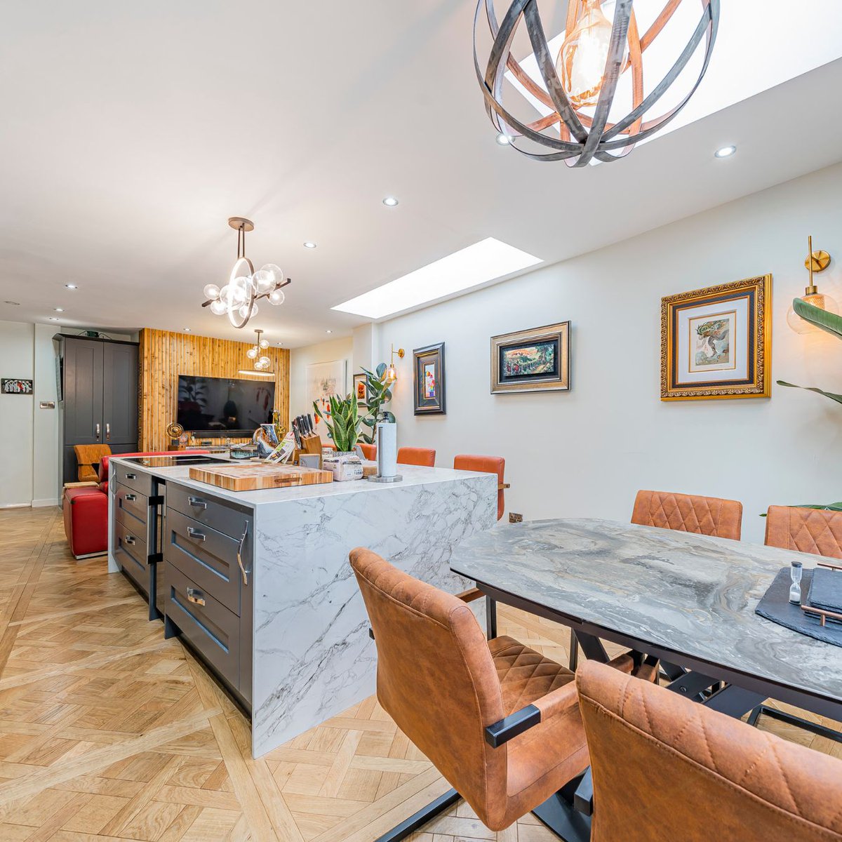 The Acorn Group tweet media