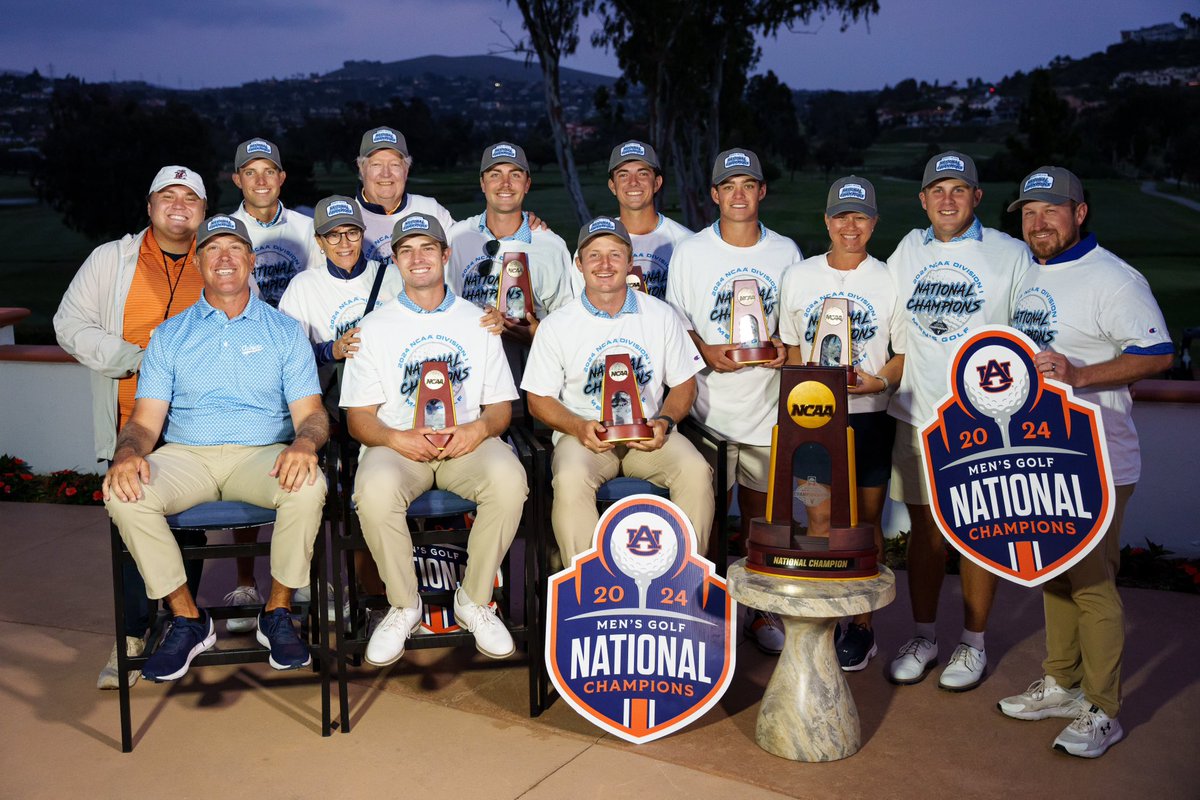 Woke up as Champs! 💪 #WarEagle x @AuburnMGolf