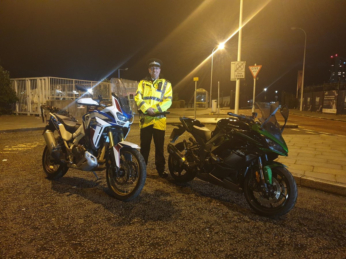 Two motorcycles have been recovered & returned to two tourists who were visiting Liverpool from Germany on their way to the #IOMTT 🏍️ #OpNeedle officers reunited the bikers with their motorcycles after they travelled to the Isle of Man without them. > orlo.uk/mYxXi