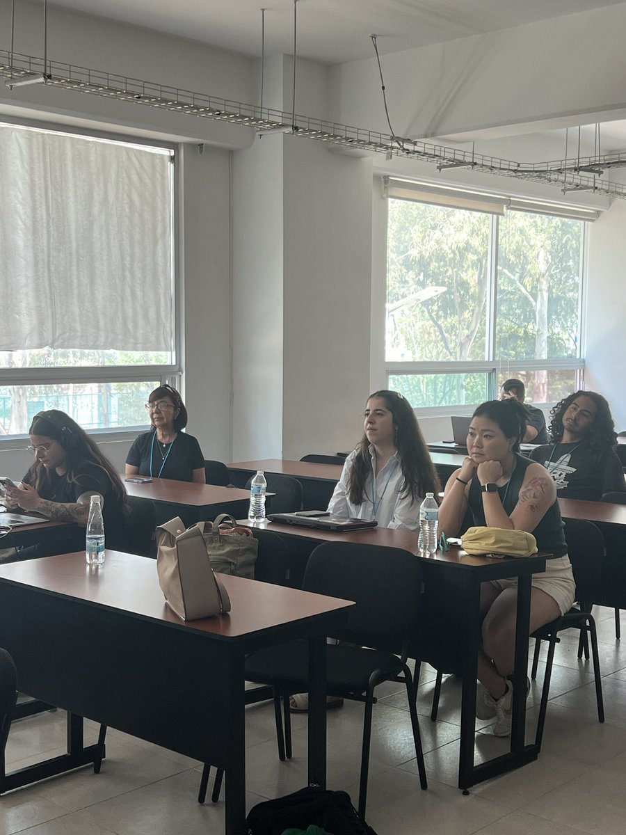 EscuelaDeDatos's tweet photo. #México |

🌎🟣 ¿Cuál es la fortaleza de @RLadiesGlobal como comunidad?

@naikiog y Averi Giudicessi te cuentan:

🟣 Meetups incluyentes abiertos a mujeres y diversidades
👾 Metodología de código abierto en diversos idiomas
🌐 Intercambio de info. vía conocimiento colaborativo https://t.co/hzwkXLS5fD