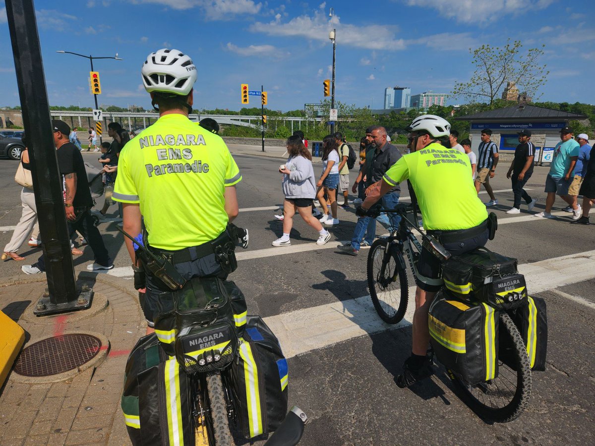 Bike Medics are in full stride for the season.

This team of #paramedics is active in the tourist core of @NiagaraFalls until labour day weekend, ensuring the health and safety of all residents and visitors.

If you see them this summer, be sure to stop and say hi!