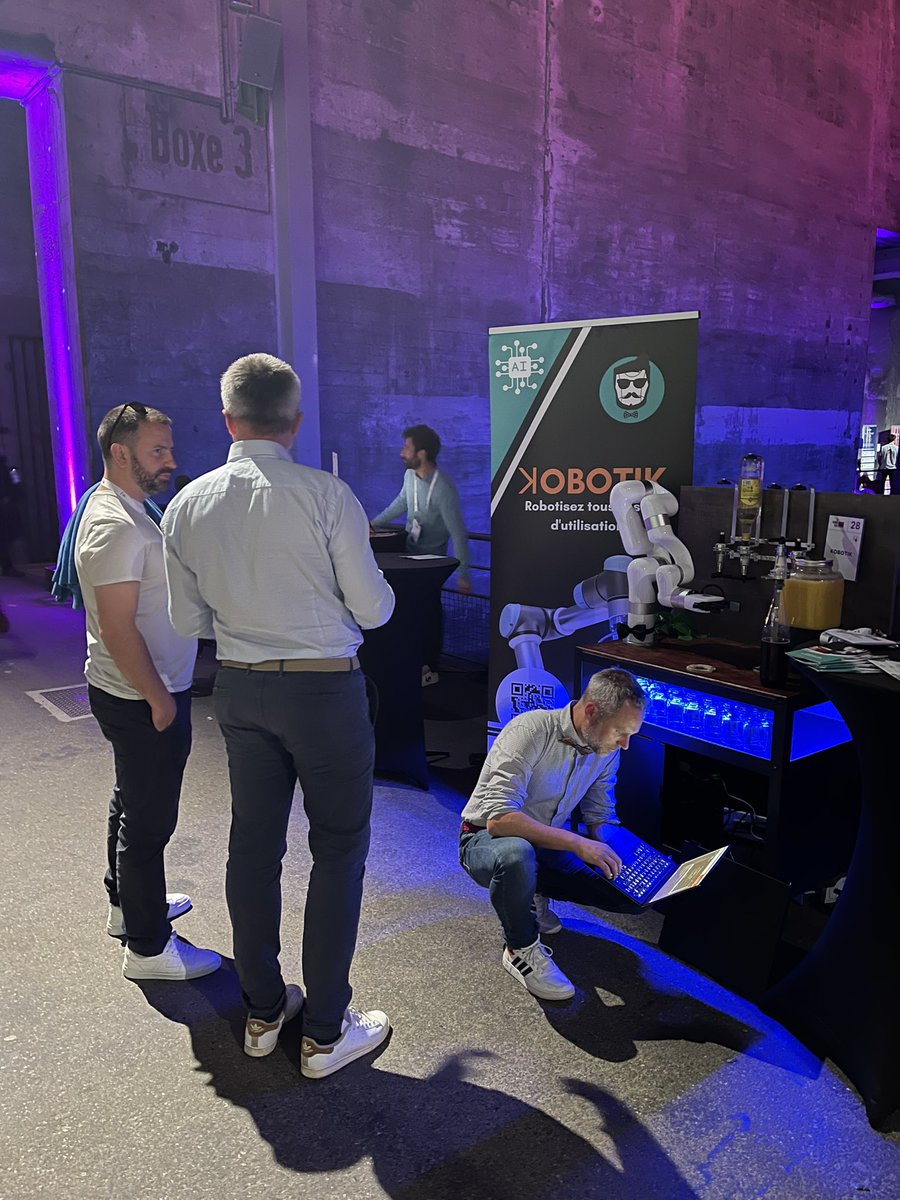 🔴 #FTNight24 

On commence notre exploration du monde des startups innovantes avec <a href="/livecook_off/">Livecook</a>, Webmarketer, Mostiglass et Kobotik 🔥

Venez tester leurs innovations juste devant l’espace cercle et carré ! 🙌