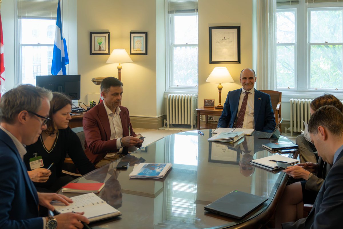 La relation du 🇨🇦 avec @chantierdavie est essentielle au succès de la Stratégie nationale de construction navale. Cette relation nous permet aussi de soutenir de bons emplois pour la classe moyenne, notamment dans la région de Québec.