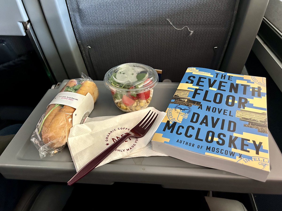 Good reading, good snacks, good company. Headed on @Amtrak to Thrillerfest...lucky enough to run into fellow spy novelist @jon7payne (CITIZEN ORLOV). @Pret @ITWDebutAuthors @AtriaMysteryBus @AtriaBooks @simonschuster @mccloskeybooks