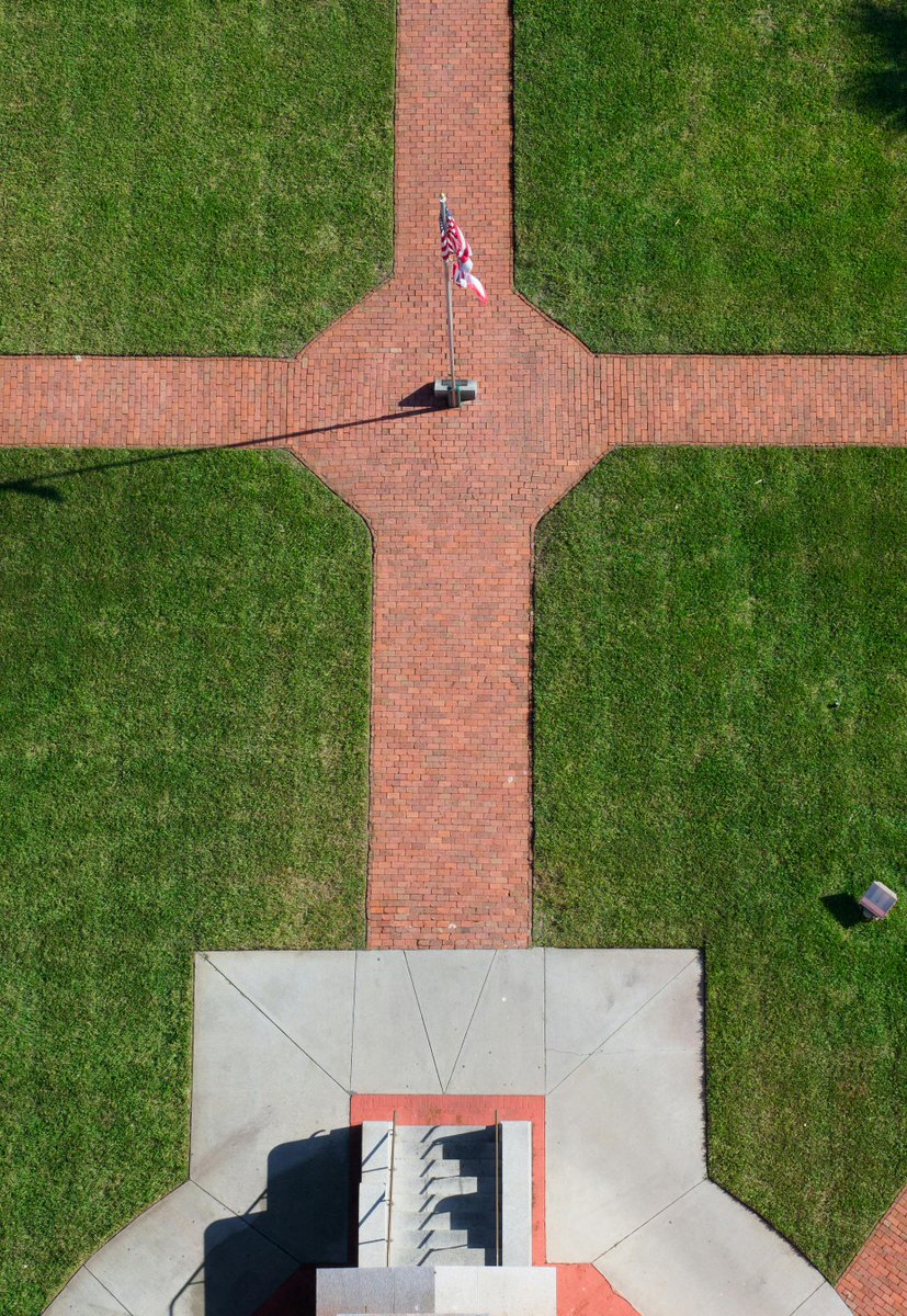 New SOC 101 podcast episode coming soon! <a href="/forrest_lovette/">Forrest Lovette</a> &amp; <a href="/dacuetovilla/">daniel cueto-villalobos</a> talk with @profsamperry on his new co-authored book, The Flag and the Cross: White Christian Nationalism and the Threat to American Democracy. 

Stay tuned!