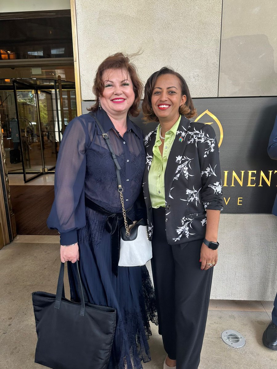Svetlana Axelrod (@draxelrod_who) on Twitter photo Great to see my dear friend Her Excellency Dr <a href="/MekdesDaba/">Mekdes Daba</a>, Minister of Health of Ethiopia 🇪🇹 Dear colleague with whom we worked together in the office of the former WHO Deputy Director-General Dr <a href="/zsuzsannajakab/">Zsuzsanna Jakab</a> in Geneva! Great to see my dear friend Her Excellency Dr <a href="/MekdesDaba/">Mekdes Daba</a>, Minister of Health of Ethiopia 🇪🇹 Dear colleague with whom we worked together in the office of the former WHO Deputy Director-General Dr <a href="/zsuzsannajakab/">Zsuzsanna Jakab</a> in Geneva!
