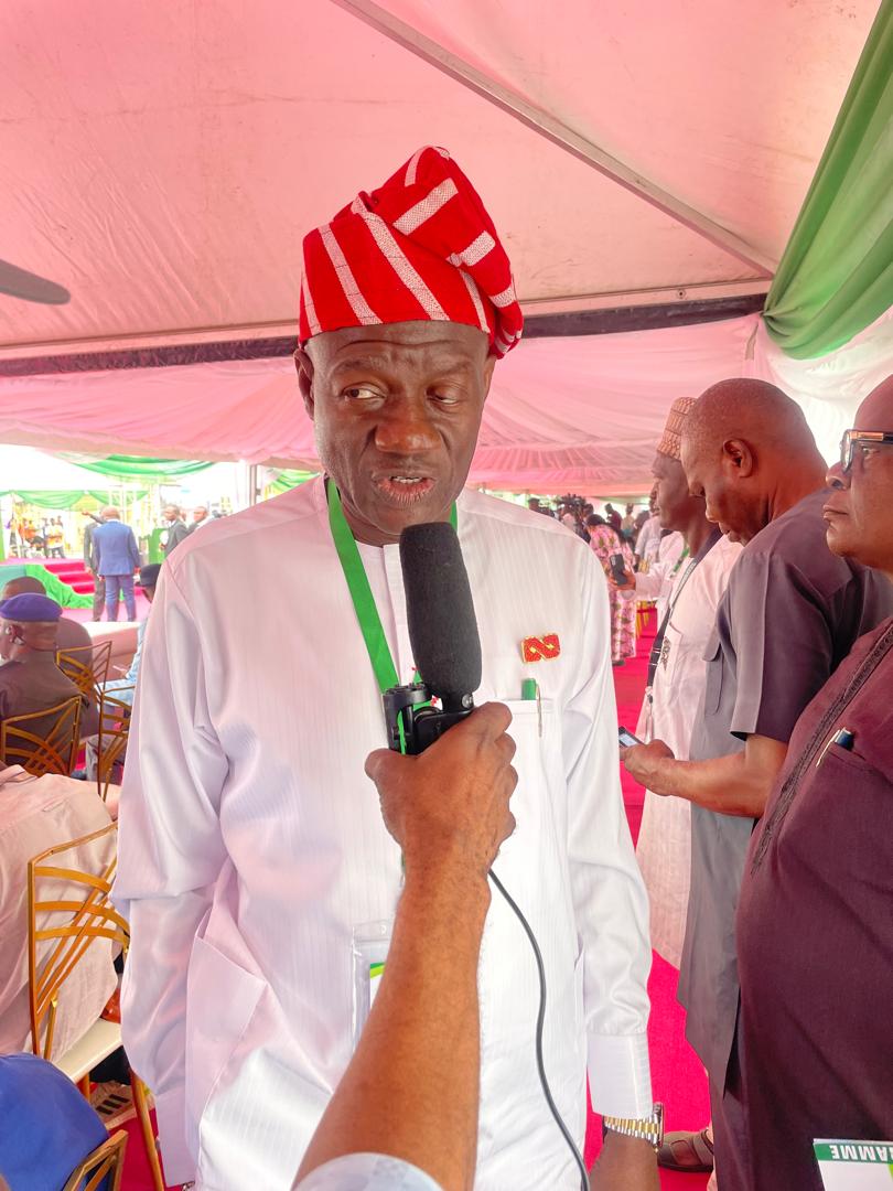 okochatonyc's tweet photo. Thoroughly interviewed by the press on Mr. President's one year in office and the commissioning of landmark projects executed by the most performing Minister of the Festival Republic,  HE, E.N. Wike in Abuja https://t.co/7p3mJeGfKy