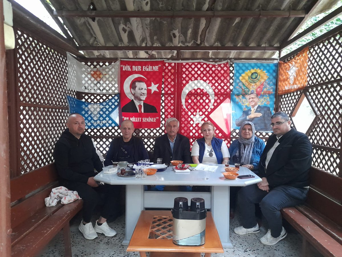 Pınarbaşı mahallesi haftalık olağan yönetim kurulu toplantımızı gerçekleştirdik. 
<a href="/RTErdogan/">Recep Tayyip Erdoğan</a> 
<a href="/erkankandemir/">Erkan Kandemir</a> 
<a href="/hakanhanozcan/">Hakan Han ÖZCAN 🇹🇷</a> 
@AkPartiAnkara 
<a href="/hakanarol/">Hakan AROL🇹🇷</a> 
<a href="/AKadirkarapinar/">Kadir KARAPINAR🇹🇷</a>
<a href="/AkKeciorenResmi/">AK Parti Keçiören</a> 
<a href="/zabit_peker/">Zabit Peker</a>