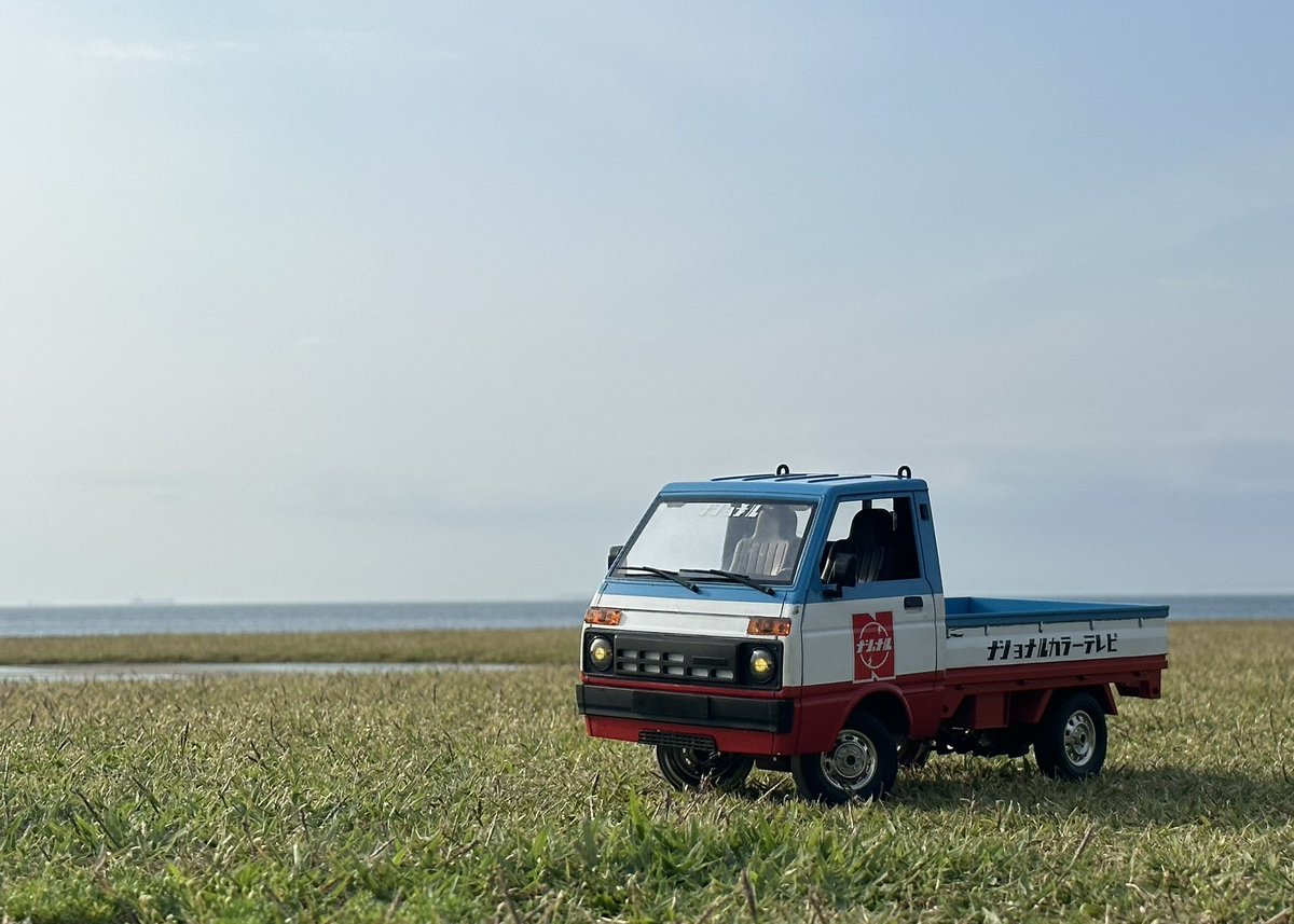 WPL D22 ナショナルカラー

 #WPL  #D22  #D12  #軽トラ  #ナショナル  #ナショナルカラー  #ラジコン  #ドリフト  #松下電器  #塗装