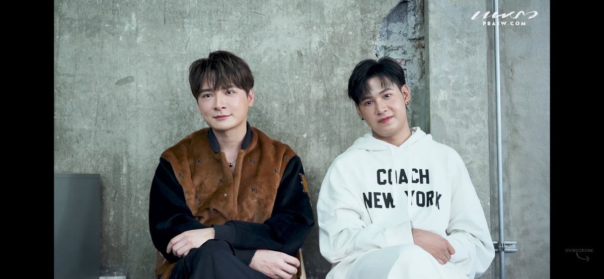 peraya_official's tweet photo. ตอนท้ายคือไม่ไหว มันอิ่มมันปริ่มมากจริงๆ 🥹

ขอบคุณ @Praewdaily สำหรับสัมภาษณ์ดีๆ ของพี่สิงและน้องคริสด้วยนะคะ 

ขอบคุณ @stjinx_maya @kristtps ที่รักษาความสัมพันธ์ดีๆ ที่มีให้กันเสมอ 🤟🏼🌀

https://t.co/SNyoZUT2My… 

#PraewTalkXKristSingto
#คริสสิงโต 

❤️🦁🐢🤍 https://t.co/qMjksVXOAD