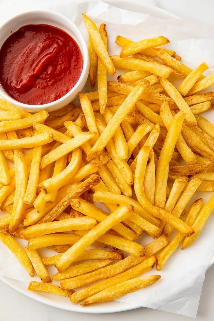 Viviifernande's tweet photo. Hoje é o Dia Mundial da Batata Frita 🍟

Um excelente aperitivo! Ideal para ser degustado sozinho ou acompanhado de outras comidas e bebidas! https://t.co/BcV9wqDNq6