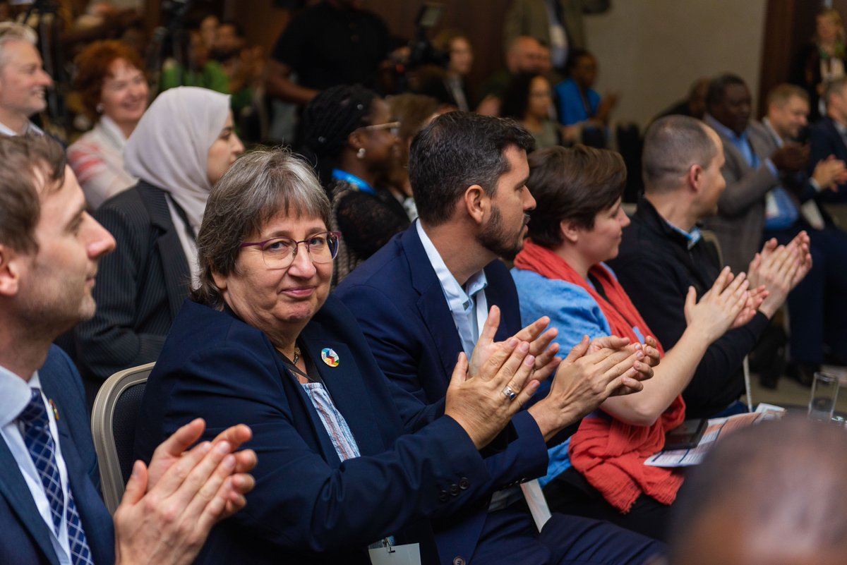 InclusiveMoz's tweet photo. Impressions from @UNUWIDER #devXroads panel coordinated by @InclusiveMoz discussing challenges and opportunities for #inclusive #economic #growth in #Mozambique. Thank you @UPMoz, @UnidoMoz, @StellenboschUni @IngridWoolard @esamjones and #IvanManhique for the lively discussion! https://t.co/ZPUhzezCHK