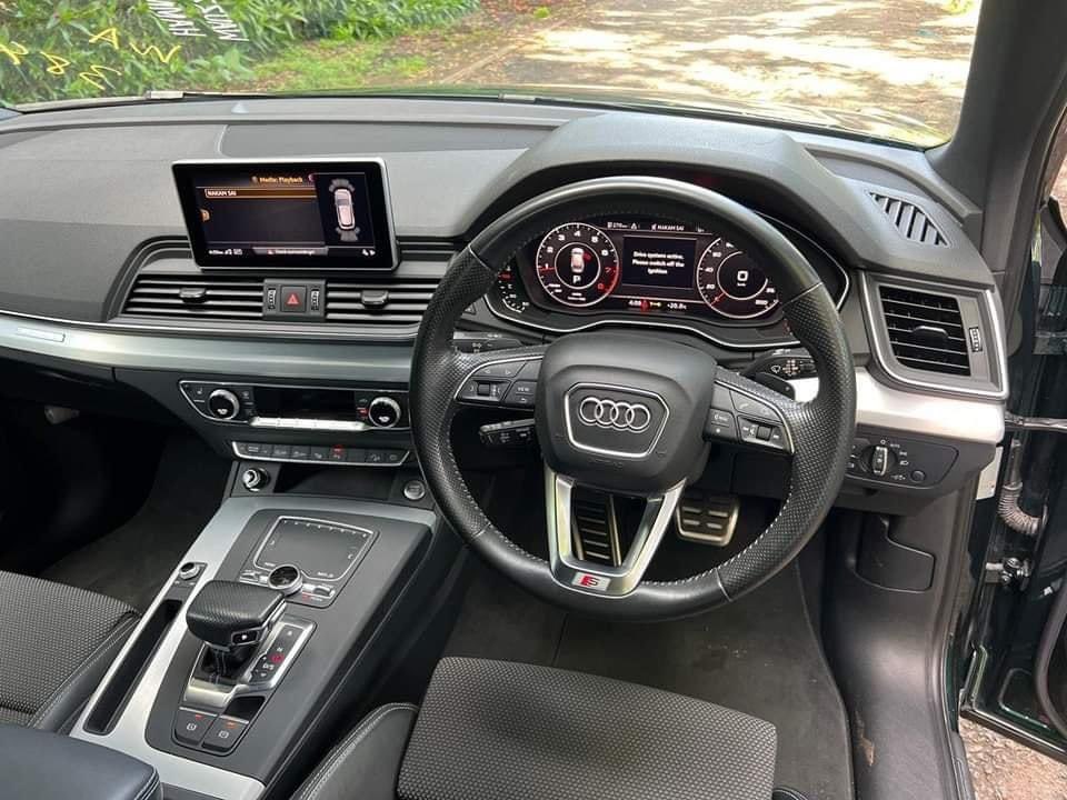 kaiandkaro.com 2018 AUDI Q5 2.0T QUATTRO Click this link to view the price and details kaiandkaro.com/vehicles/audi-… 📲📲 0737 665566 Sales Location: NAIROBI, KENYA 🇰🇪 🇰🇪 NOTABLE VEHICLE FEATURES 2000cc turbocharged petrol engine🇩🇪 252HP Power output🇩🇪 370Nm torque