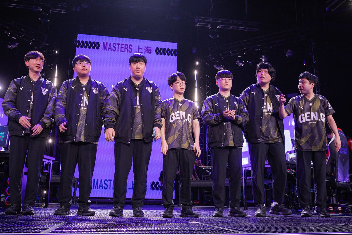 PACIFIC ON TOP! Gen.G complete a reverse sweep against FNATIC to advance to the upper semis!

Lotus 10-13
Bind 13-10
Breeze 13-11

The Pacific side will face 100 Thieves in the next round #VALORANTMasters